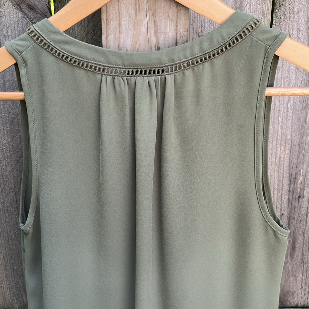 Tank Top - Picture 4 of 6